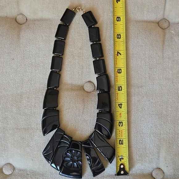 AUTHENTIC Antique Bakelite! Selling elsewhere for $200+! - Picture 5 of 5